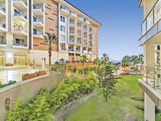 Ramada Resort Kusadasi Bild 02