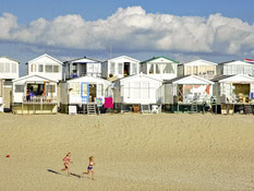 Leonardo Hotel IJmuiden Seaport Beach Bild 04