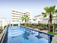 Sunshine Hotel &Residences Bild 02
