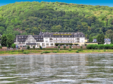 Rheinhotel Vier Jahreszeiten Bild 01