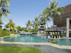 Candi Beach Resort & Spa Bild 01