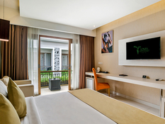 Tonys Villas & Resort Bild 03