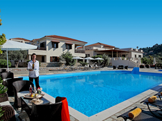 Skopelos Holidays Hotel & Spa Bild 06