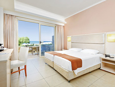 Hotel Kouros Palace Bild 03