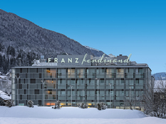 FRANZ ferdinand Mountain  Resort Nassfeld Bild 01