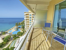 Radisson Blu Resort Golden Sands Bild 02