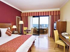 Radisson Blu St. Julian`s Bild 02