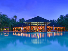 Adaaran Select Meedhupparu Island Resort Bild 08