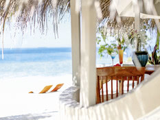 Nika Island Resort Bild 09