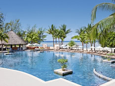 Outrigger Mauritius Beach Resort Bild 01