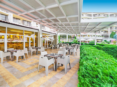 Hotel Madara Park Bild 02