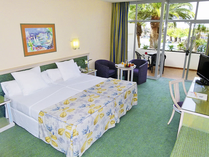 Hotel Beatriz Costa Teguise In Costa Teguise Bei Alltours Buchen