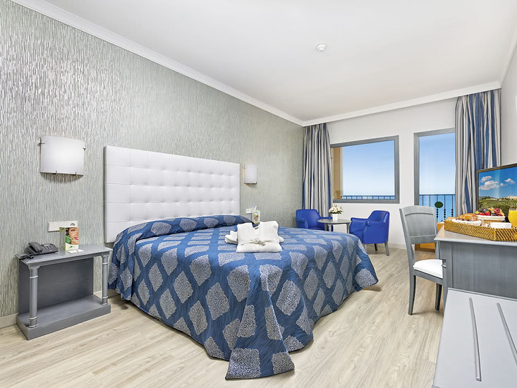 Hotel IPV Palace & Spa in Fuengirola bei alltours buchen