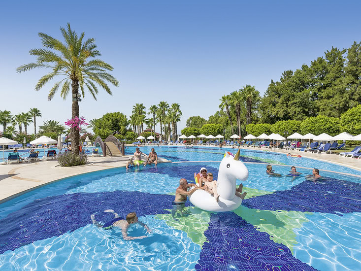 Hotel Terrace Beach Resort in Side Kumköy bei alltours buchen