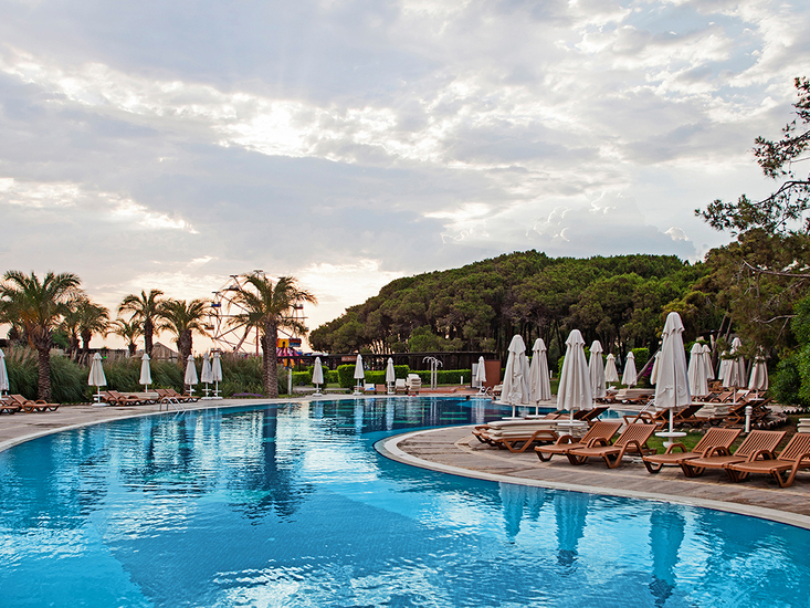 Sueno Hotel Beach Side in Side bei alltours buchen