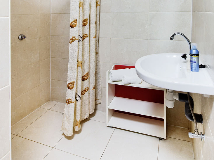 Hotel First Curacao Hostel Willemstad bei alltours buchen