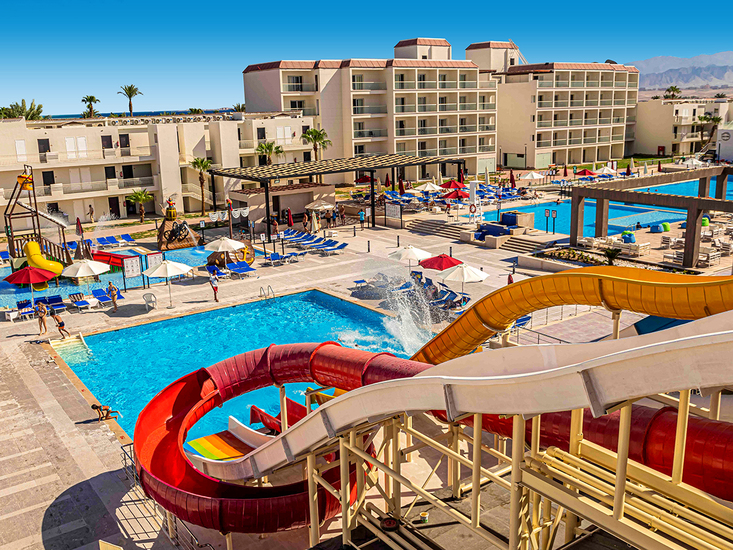 Hotel Amarina Abu Soma Resort Aquapark Safaga bei alltours buchen