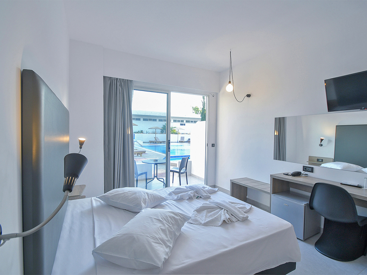 Hotel Evita Bay In Faliraki Bei Alltours Buchen