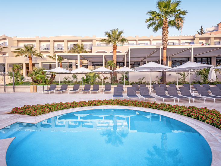 Mitsis Rodos Village Beach Hotel &amp; Spa in Kiotari bei alltours buchen